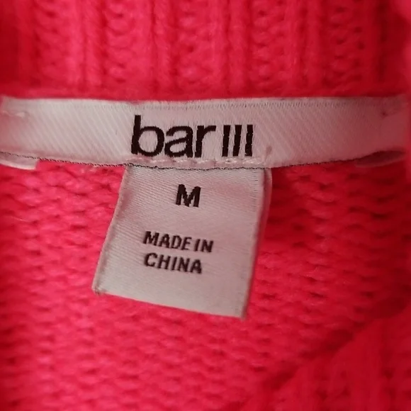 Bar 111 Cropped turtleneck sz medium - Picture 3 of 6
